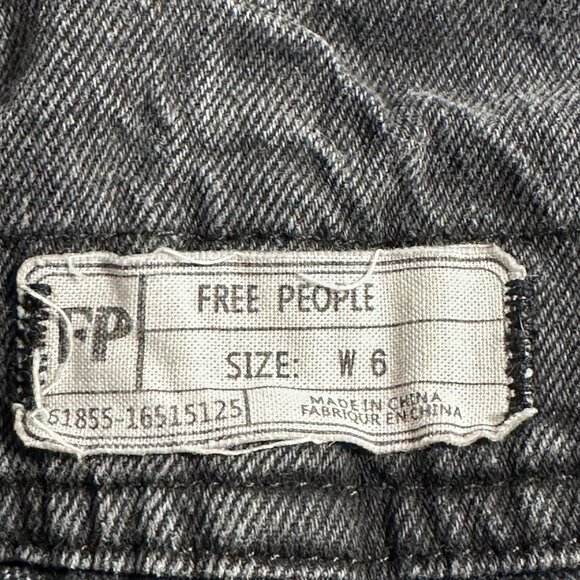 Free People Womens Black Denim Distressed Overall Mini Dress SZ W6 Boho Grunge - Picture 3 of 7